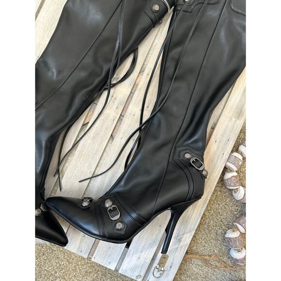 Knee Length Black Heeled Buckle Stud Zipper Boots - Picture 2 of 8